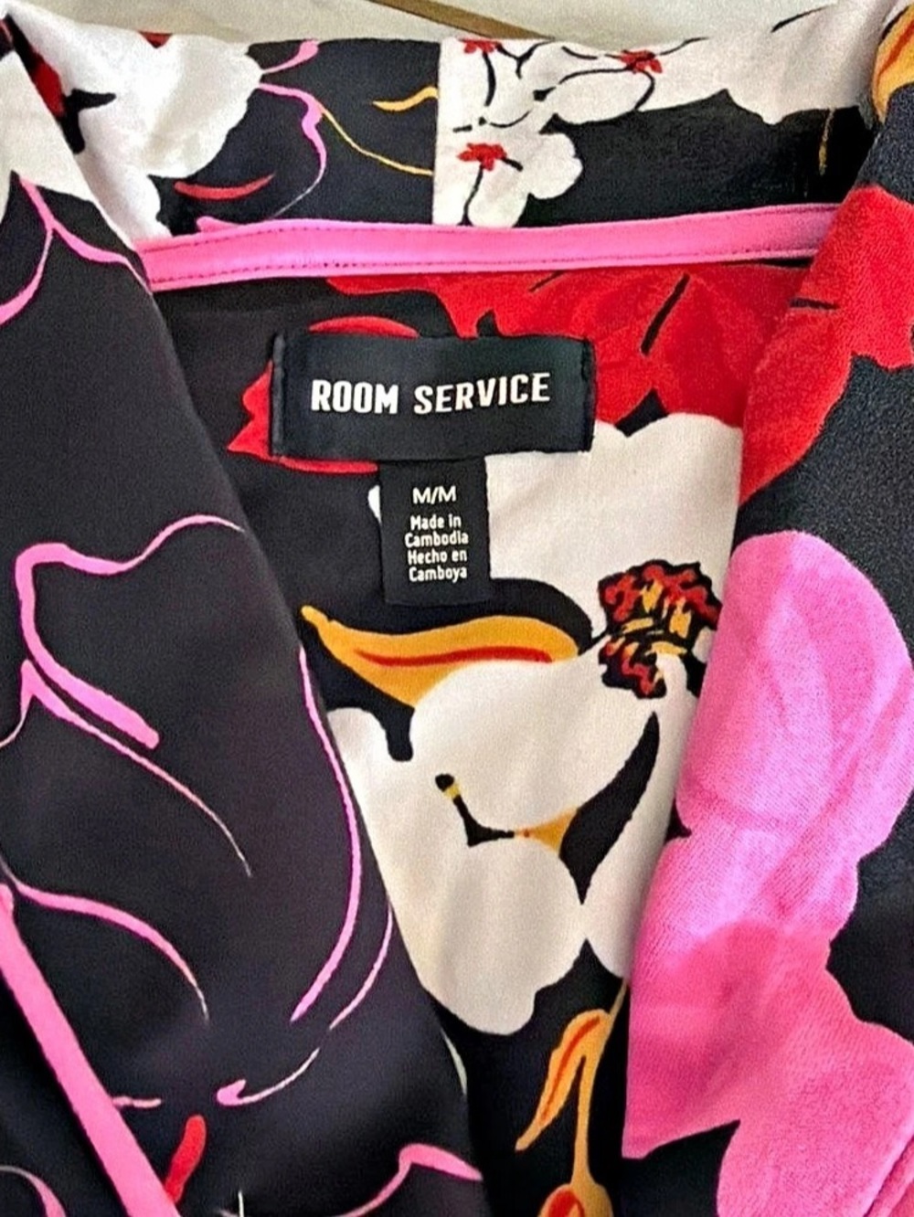 Room Service Floral Pajama Set in Black & Pink Size Medium - Picture 2 of 3